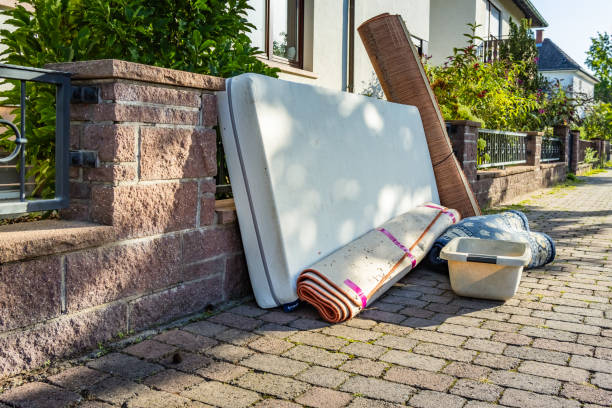 Best Attic Cleanout Services  in Mills River, NC